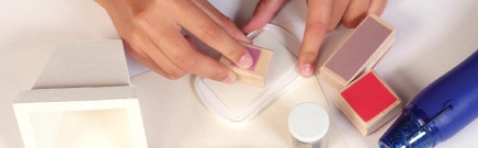 Tampons, encreurs et embossage